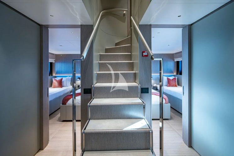 Charter Yacht KINGS LAIR - Benetti Oasis 34m - 5 Cabins - Nassau - Exumas - Bahamas