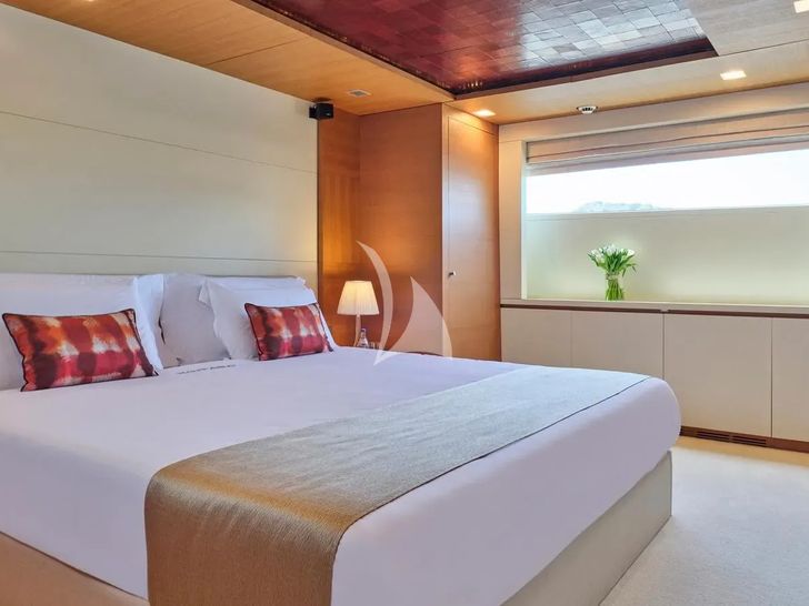 KINTARO Cantieri di Pisa Akhir 125 - VIP cabin 1 KINTARO Cantieri di Pisa Akhir 125 - VIP cabin 1