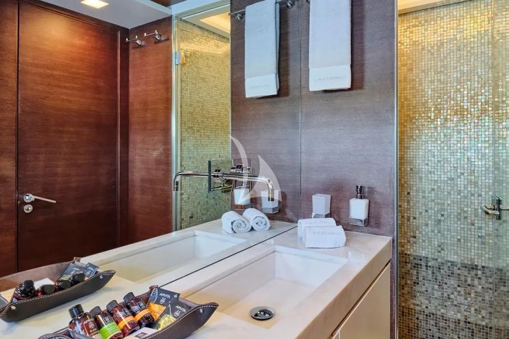 Charter Yacht KINTARO - Cantieri di Pisa Akhir 125 - 6 Cabins - Athens - Mykonos - Paros - Cyclades - Greece