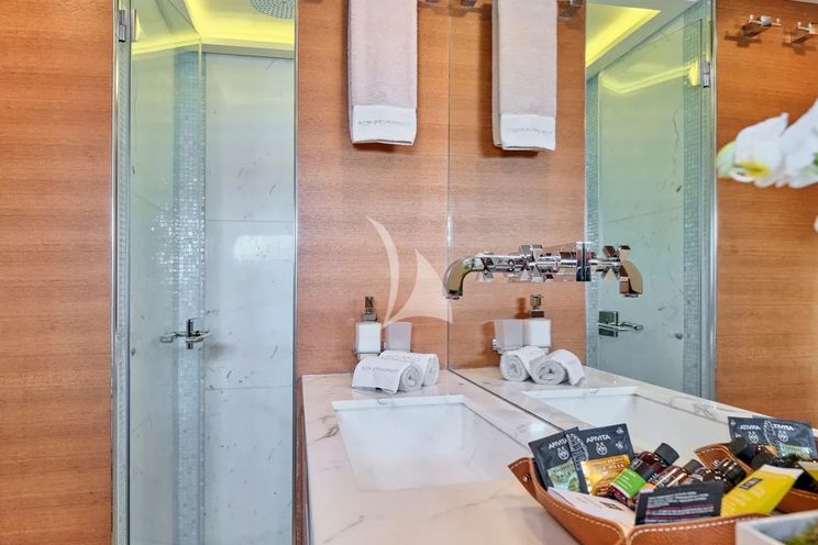 Charter Yacht KINTARO - Cantieri di Pisa Akhir 125 - 6 Cabins - Athens - Mykonos - Paros - Cyclades - Greece