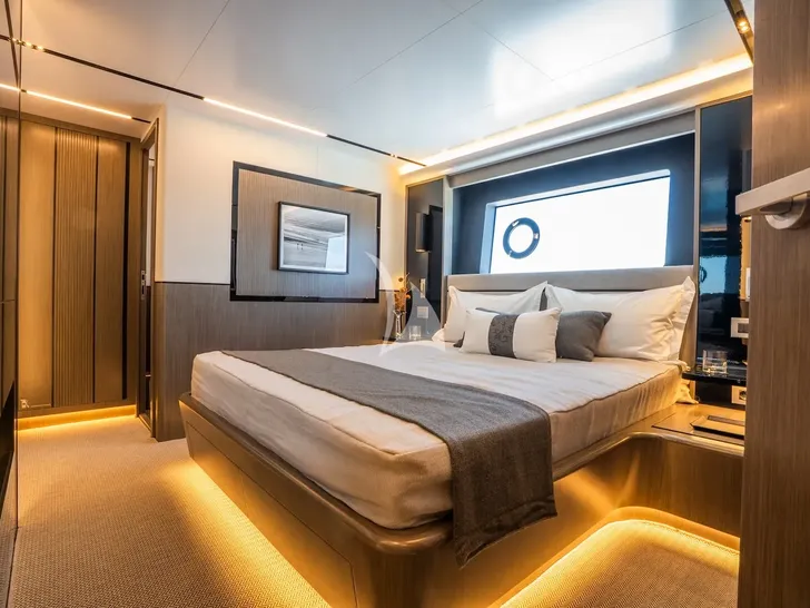 KNEAD IT Pearl 82 - VIP cabin 1 KNEAD IT Pearl 82 - VIP cabin 1