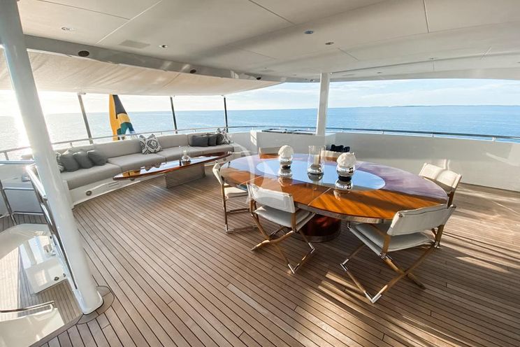 Charter Yacht KNIGHT - Heesen 5000 Alu - 5 Cabins - Bora Bora - Raiatea - Tahiti - French Polynesia