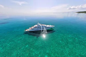 KNIGHT - Heesen 5000 Alu - 5 Cabins - Bora Bora - Raiatea - Tahiti - French Polynesia KNIGHT - Heesen 5000 Alu - 5 Cabins - Bora Bora - Raiatea - Tahiti - French Polynesia