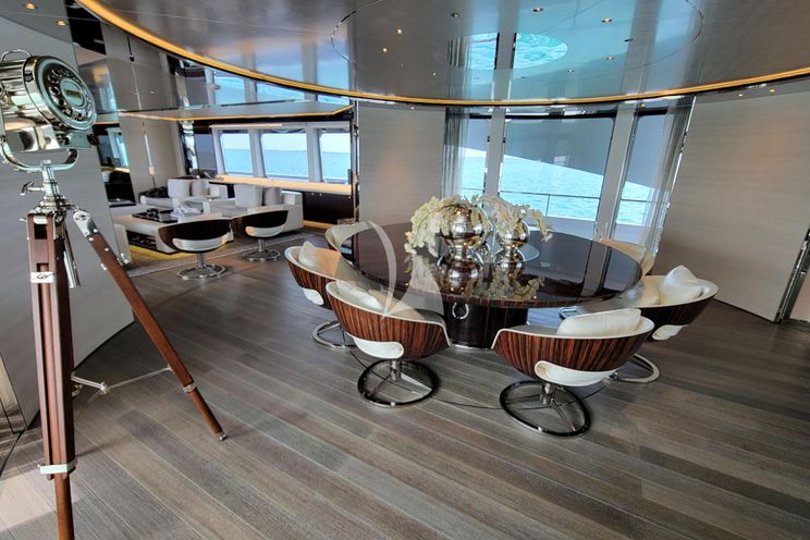 Charter Yacht KNIGHT - Heesen 5000 Alu - 5 Cabins - Bora Bora - Raiatea - Tahiti - French Polynesia
