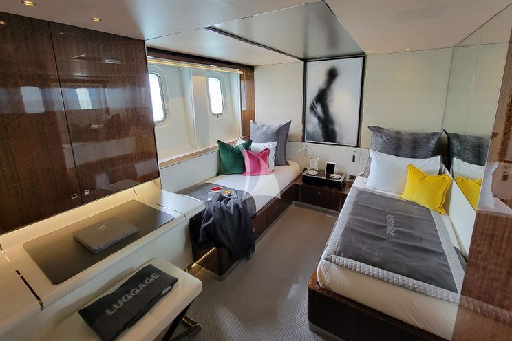 Charter Yacht KNIGHT - Heesen 5000 Alu - 5 Cabins - Bora Bora - Raiatea - Tahiti - French Polynesia