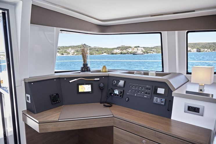 Charter Yacht KNOWKER#1 - Bali 4.4 - 4 Cabins - Ibiza - Balearics - Spain