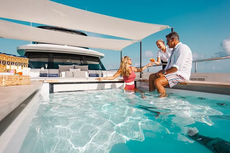 Charter Yacht KOJU - Benetti Motopanfilo 37m - 5 Cabins - Nassau - Exumas - Bahamas
