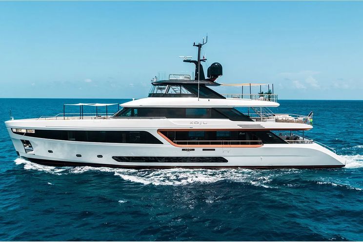 Charter Yacht KOJU - Benetti Motopanfilo 37m - 5 Cabins - Nassau - Exumas - Bahamas
