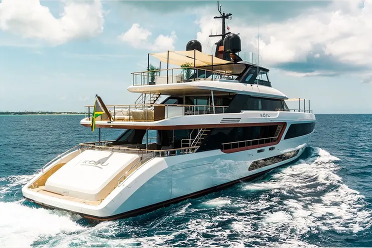 Charter Yacht KOJU - Benetti Motopanfilo 37m - 5 Cabins - Nassau - Exumas - Bahamas