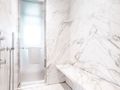 KOJU Benetti Motopanfilo 37m - master cabin shower KOJU Benetti Motopanfilo 37m - master cabin shower