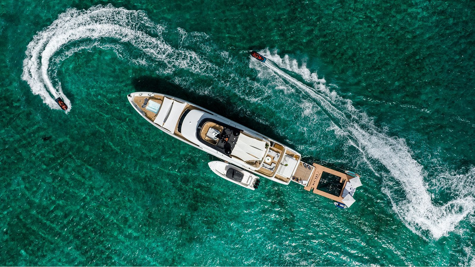 KOJU Benetti Motopanfilo 37m - top aerial shot