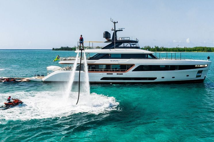 Charter Yacht KOJU - Benetti Motopanfilo 37m - 5 Cabins - Nassau - Exumas - Bahamas