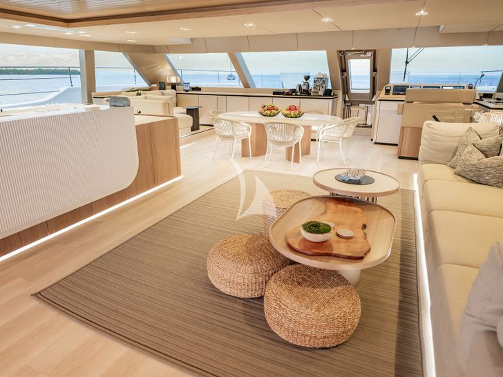 KOKOMO Sunreef 80 Power - interior panoramic view KOKOMO Sunreef 80 Power - interior panoramic view