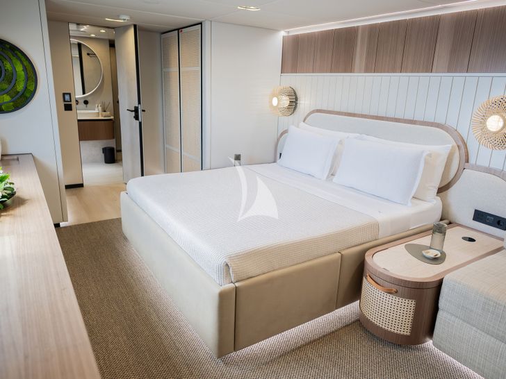 KOKOMO Sunreef 80 Power - master cabin KOKOMO Sunreef 80 Power - master cabin