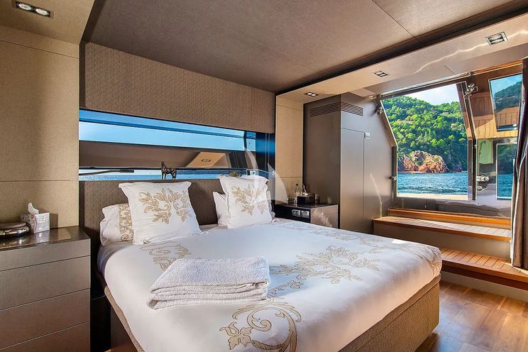 Charter Yacht KOKONUT`S WALLY - Wally 86 - 4 Cabins - Cannes - Monaco - St. Tropez - French Riviera