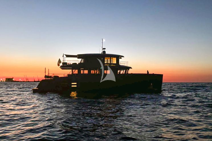 Charter Yacht KOKONUT`S WALLY - Wally 86 - 4 Cabins - Cannes - Monaco - St. Tropez - French Riviera