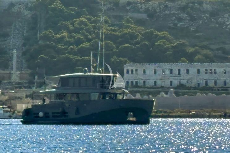 Charter Yacht KOKONUT`S WALLY - Wally 86 - 4 Cabins - Cannes - Monaco - St. Tropez - French Riviera