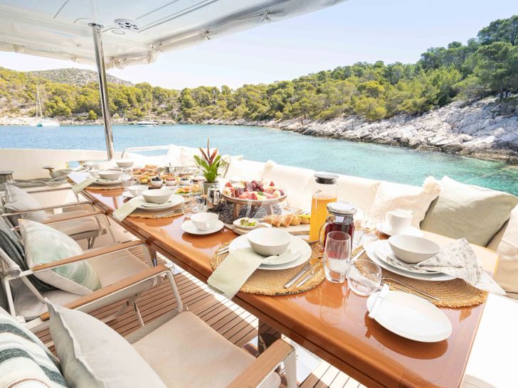 KOUKLES Azimut 30m aft alfresco dining area KOUKLES Azimut 30m aft alfresco dining area