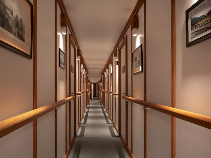 KUDANIL Custom Motor Yacht 50m - cabin hallway KUDANIL Custom Motor Yacht 50m - cabin hallway