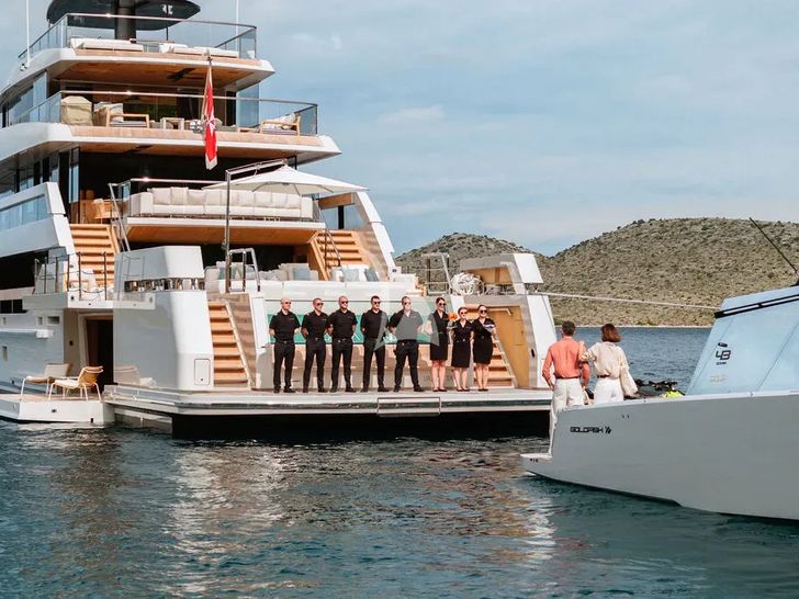 LA LA LAND Crew LA LA LAND Crew