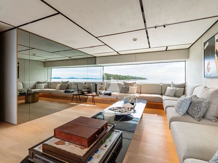 LA LA LAND Media Room LA LA LAND Media Room