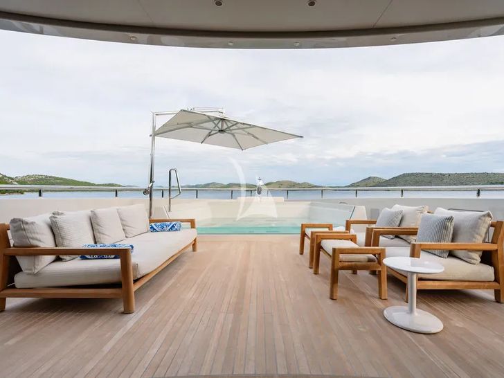 LA LA LAND Onwer Deck LA LA LAND Onwer Deck