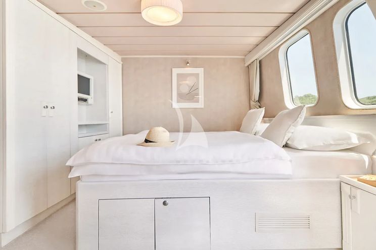 Charter Yacht LA PERLA - Belena 40m - 8 Cabins - Trogir - Hvar - Dubrovnik