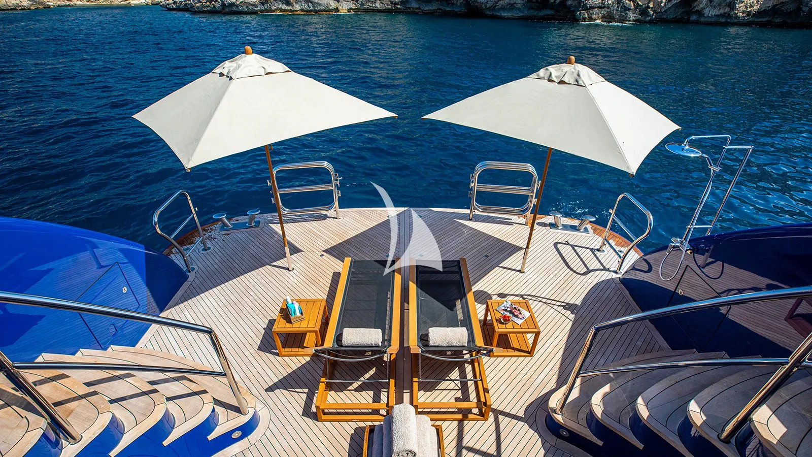 DIRT POOR Trinity 161 - beach club and swim platform