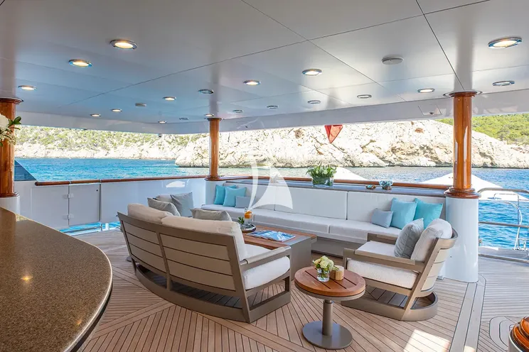 Charter Yacht DIRT POOR - Trinity 161 - 5 Cabins - Nassau - Exumas - Bahamas