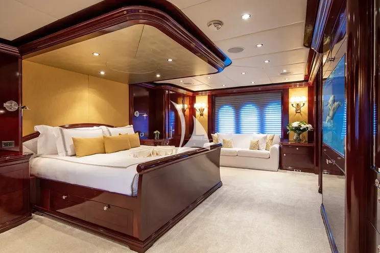 Charter Yacht DIRT POOR - Trinity 161 - 5 Cabins - Nassau - Exumas - Bahamas