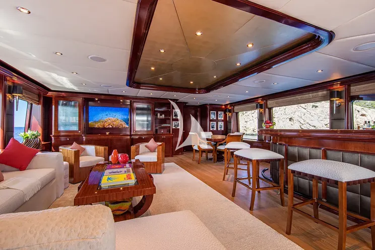 Charter Yacht DIRT POOR - Trinity 161 - 5 Cabins - Nassau - Exumas - Bahamas