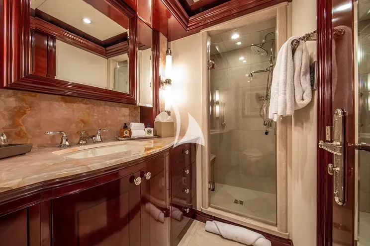 Charter Yacht DIRT POOR - Trinity 161 - 5 Cabins - Nassau - Exumas - Bahamas