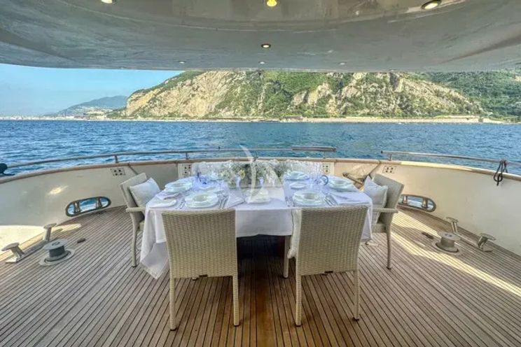 Charter Yacht LADY A - Maiora 30m - 5 Cabins - Naples - Capri - Positano - Amalfi Coast - Italy