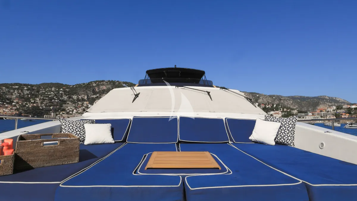Charter Yacht LADY AMANDA - Guy Couach 30m - 4 Cabins - Cannes - St Tropez - Nice - Antibes - Monaco - French Riviera