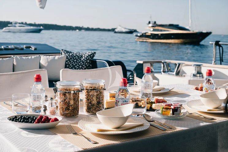 Charter Yacht LADY AMANDA - Guy Couach 30m - 4 Cabins - Cannes - St Tropez - Nice - Antibes - Monaco - French Riviera