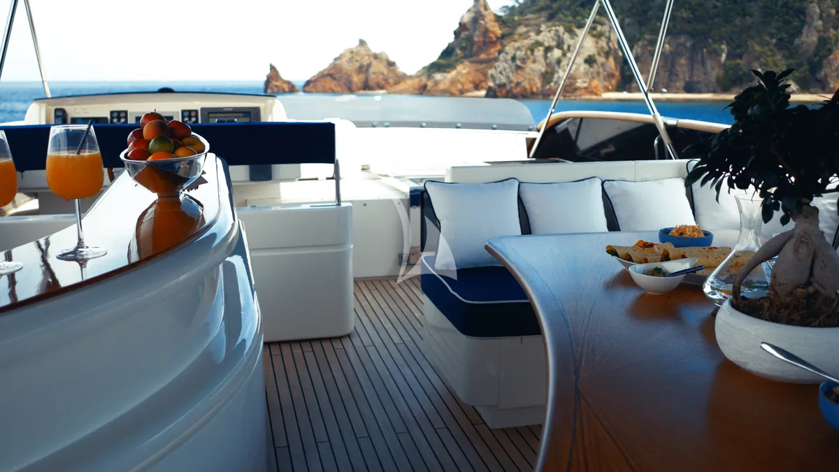 Charter Yacht LADY AMANDA - Guy Couach 30m - 4 Cabins - Cannes - St Tropez - Nice - Antibes - Monaco - French Riviera