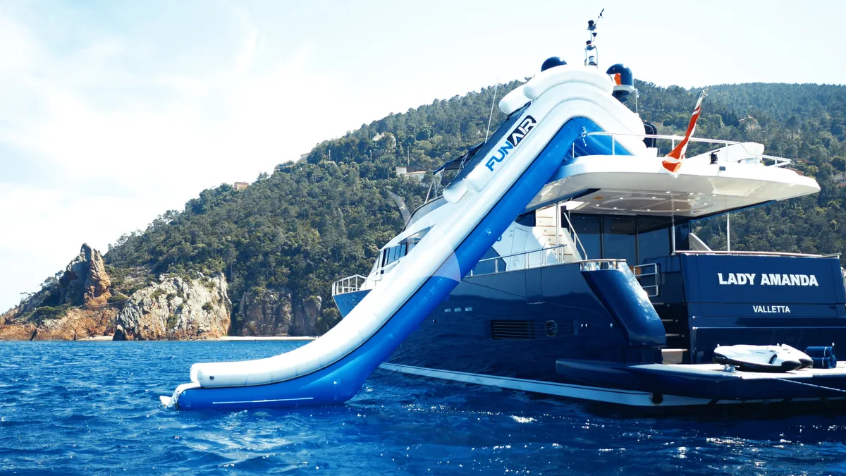 Charter Yacht LADY AMANDA - Guy Couach 30m - 4 Cabins - Cannes - St Tropez - Nice - Antibes - Monaco - French Riviera