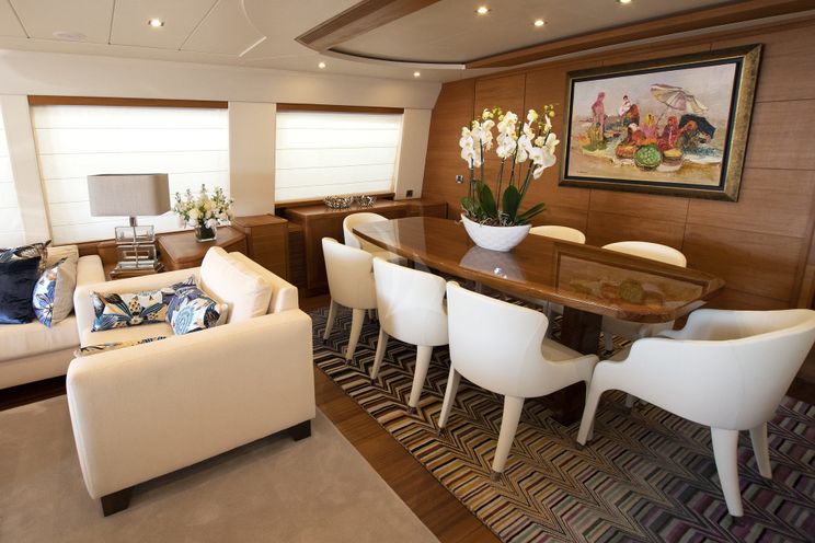 Charter Yacht LADY EMMA - Couach 3300 Fly - 4 Cabins - Cannes - St Tropez - Monaco - Nice - French Riviera