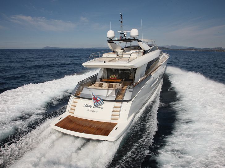 LADY EMMA - Couach 3300 Fly,stern view cruising