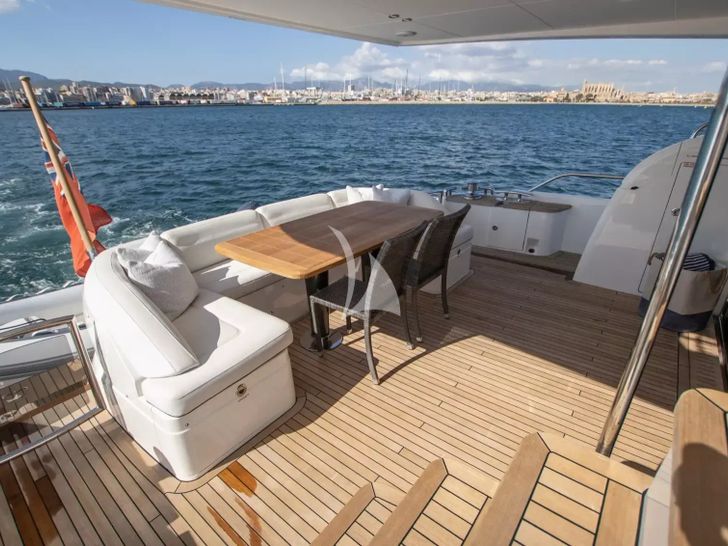 LADY ISABELA Princess 77 - aft deck LADY ISABELA Princess 77 - aft deck