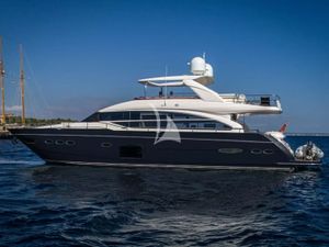 LADY ISABELA - Princess 77 - 5 Cabins - Cannes - St Tropez - Nice - Antibes - French Riviera - Monaco LADY ISABELA - Princess 77 - 5 Cabins - Cannes - St Tropez - Nice - Antibes - French Riviera - Monaco