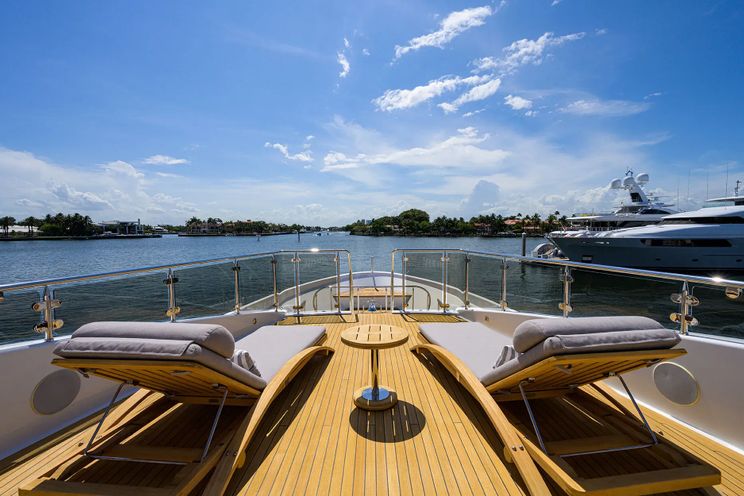 Charter Yacht LADY JJ - Westport W130 - 5 Cabins - Nassau - Exumas - Bahamas