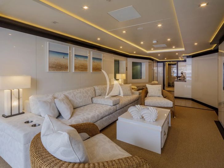 LADY VERA Nobiskrug 73m - beach club LADY VERA Nobiskrug 73m - beach club