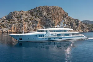 LADY VERA - Nobiskrug 73m - 6 Cabins - Athens - Mykonos - Paros - Cyclades - Greece LADY VERA - Nobiskrug 73m - 6 Cabins - Athens - Mykonos - Paros - Cyclades - Greece