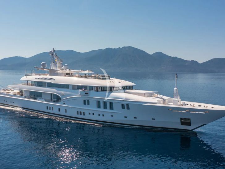 LADY VERA Nobiskrug 73m - side profile cruising LADY VERA Nobiskrug 73m - side profile cruising