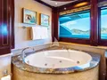LADY BETH Newcastle 5500 - VIP cabin 1 bathroom tub LADY BETH Newcastle 5500 - VIP cabin 1 bathroom tub