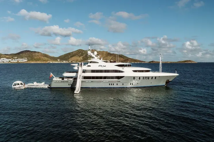 Charter Yacht LADY BETH - Newcastle 5500 - 6 Cabins - St Martin - St Barths - Leewards - Caribbean