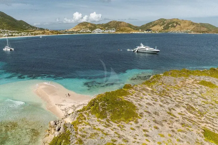 Charter Yacht LADY BETH - Newcastle 5500 - 6 Cabins - St Martin - St Barths - Leewards - Caribbean
