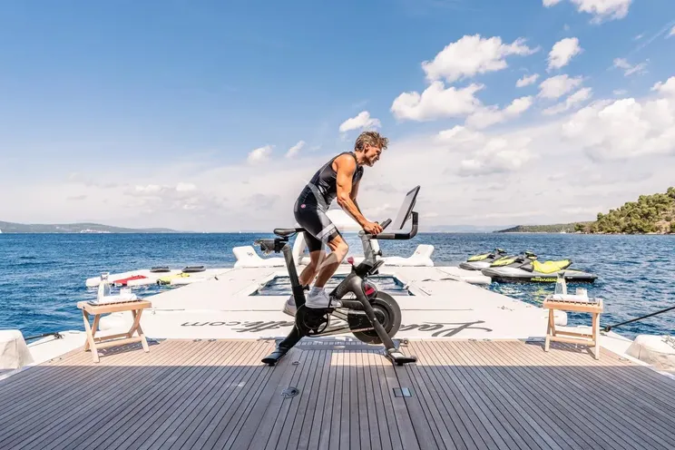 Charter Yacht LADY BETH - Newcastle 5500 - 6 Cabins - St Martin - St Barths - Leewards - Caribbean