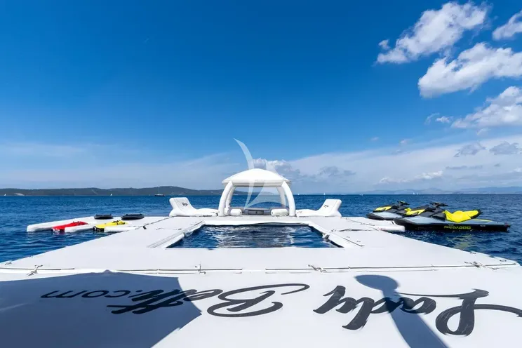 Charter Yacht LADY BETH - Newcastle 5500 - 6 Cabins - St Martin - St Barths - Leewards - Caribbean